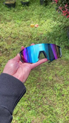 Kacamata outdoor sessz🤩 #kacamataoutdoor #kacamatamurah #kacamatakece #kacamataviral #kacamatakekinian 