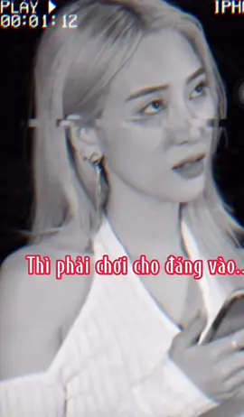 A tặng e câu a k ác nhưng a tàn nhẫn . E tặng lại a câu chút a cả đời lương tâm k ấy nấy . Một người an yên ☺️ Sống ở đời tâm chỉ nên hướng 1 đừng đứng núi này trông núi nọ . Dự bị lúc mình cần . Xong r quay lưng trở mặt 😏 Quả báo k chừa 1 ai 😌 