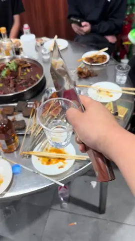 我只认酒 不认人🍺🍺🍺#金三角特区没有爱情🇱🇦 💔