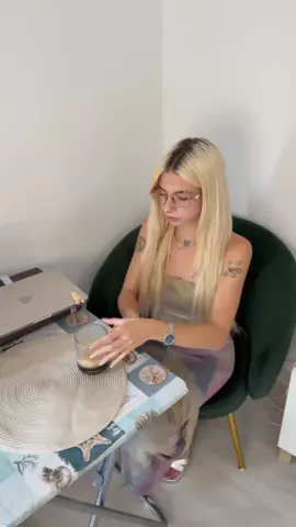Buenos días y feliz martes 🥰 #viralvideos #humor #fyp 