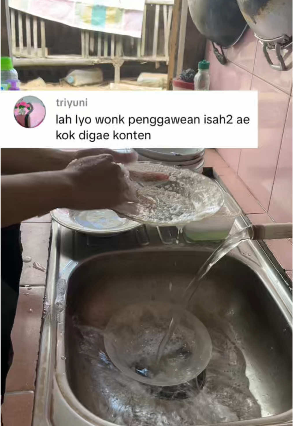 Kalau yang sederhana bisa jadi istimewa, kenapa tidak bundaaaa... 🫶 #fyp #slowliving #airpegunungan #kampunghalaman #kehidupandidesa ya