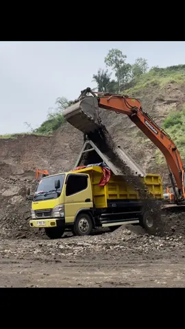 😇😇😇 #dumptruck #truckpasir #fyppppppppppppppppppppppp  