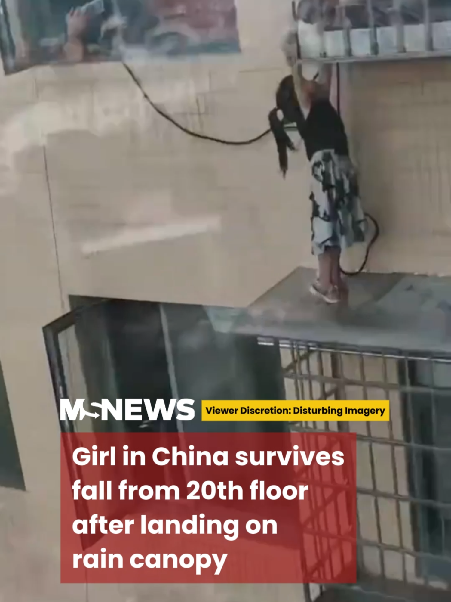 Ms Wu was awarded special recognition and 5,000 yuan (~S$900), but humbly declined. #mustsharenews #sgfyp #china