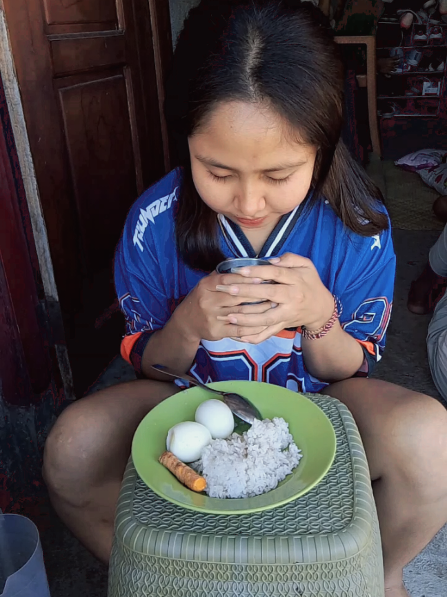 Yuhu makan makan 🤣😊