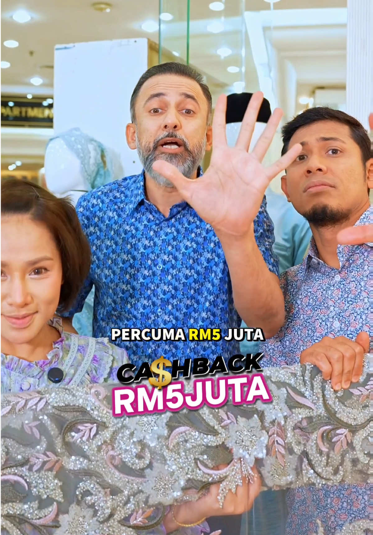✨ Ready jadi raja sehari dengan bajet jimat gila? ✨ Kain pengantin di Jakel sekarang DISKAUN 50% - 85% sempena Sale Ulangtahun Jakel ke-40 🎉 Lagi power, ada cashback RM5 JUTA menanti anda! 👰🤵 Inilah masa terbaik cari kain pengantin idaman dengan harga mampu milik! #Jakel40Tahun #CashbackRM5Juta #KainPengantinJakel #RajaSehariBajetBijak 