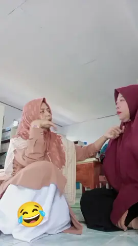 maafkan aku kak😂😂