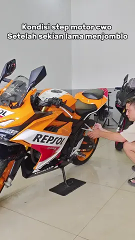 Step Motor aja Sampai Berkarat,  Saking lamanya nggak ada yang bonceng😌😒 . . 🔥Unit ini full Garansi KJV Motosport ! Odo resetan , Bekas crash ,  Duit lo balik 100 % !! 🔥 . Lo beli disini , AUTO PUAS AUTO BANGGA 😘 . . ⚠️KJV sangat welcome bro buat mampir ke Showroom KJV terdekat liat cek unit gak berarti harus beli ya bro😊 Tapi kalo cocok , silahkan Bungkus !! 😄 . ❗FIND YOUR DREAM BIKE HERE❗ . ____________ Call us !! 0812 1313 1470 (jakarta) /  085282000197(@kjvbandung ) ____________ 0812 6020 6622 ( @kjv.motostart ) Under 250 cc ) ____________ 🏍 Cash / Kredit / Trade In 🏍 Bisa Kirim-kirim Se-Indonesia 🏍 Towing KJV Ready sampe depan rumah kalian ! 🏍 Kredit bunga 0% by CC . #explorereels #Motorsport #fypreels #kjvmotorsport #motorsportlifestyle      