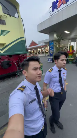 Percobaan ke 100 masih tetap gagal🥲 @Jevi santosa @Rail Transit Suite @KAI Wisata 