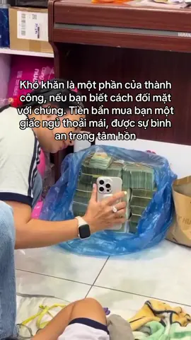 Ko tiền mất ngủ #tiền 