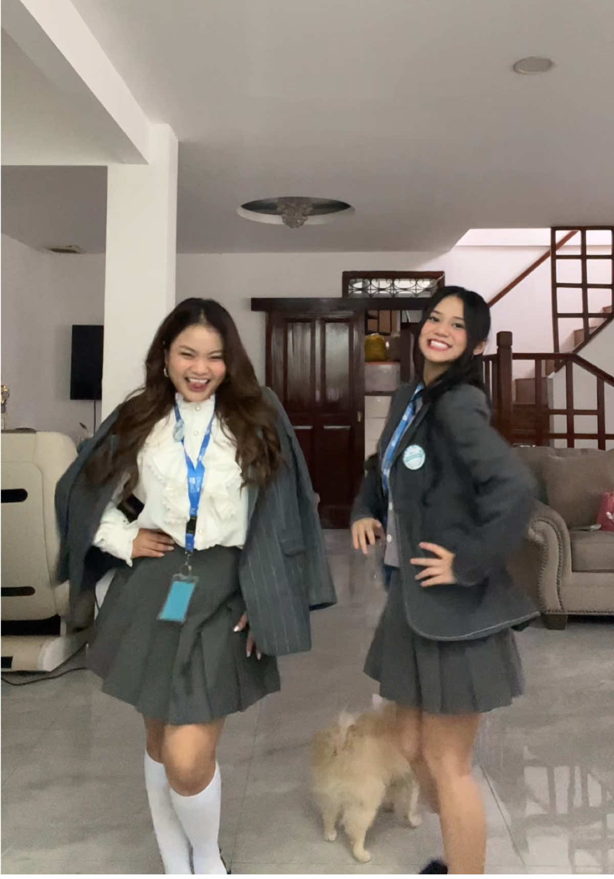 balik ke sekolah dulu guys 🙂‍↔️☝🏻