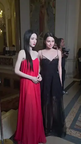 xiaoye and becky is so pretty ✌🏻 #Zhouye #foryou #fpy #fpyシ #fpy_tiktok 