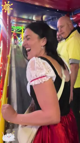 Toboggan auf dem Oktoberfest in München 2025🤣 >Wer schafft es beim ersten Mal?🥹 #toboggan #oktoberfest #münchen #viral #fyp