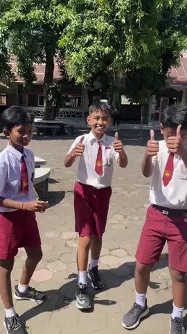 Akan ku jalani hari Senin, tapi makan nasi kuning dulu 😋 #mbg #makanbergizigratis 