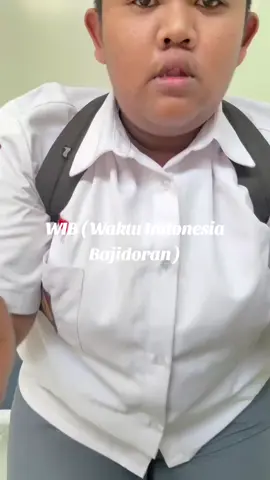 asoyy ah @sanggar_yudistira2 @merlinmer_ #bajidorlegitjayagrup #fyp #tren 