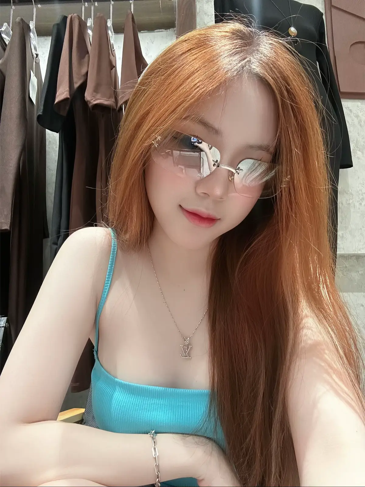 Có những người vốn đã không ưa mình nhưng lại cứ xuất hiện trong cs của mình, nhma ko sao, no problem 😁