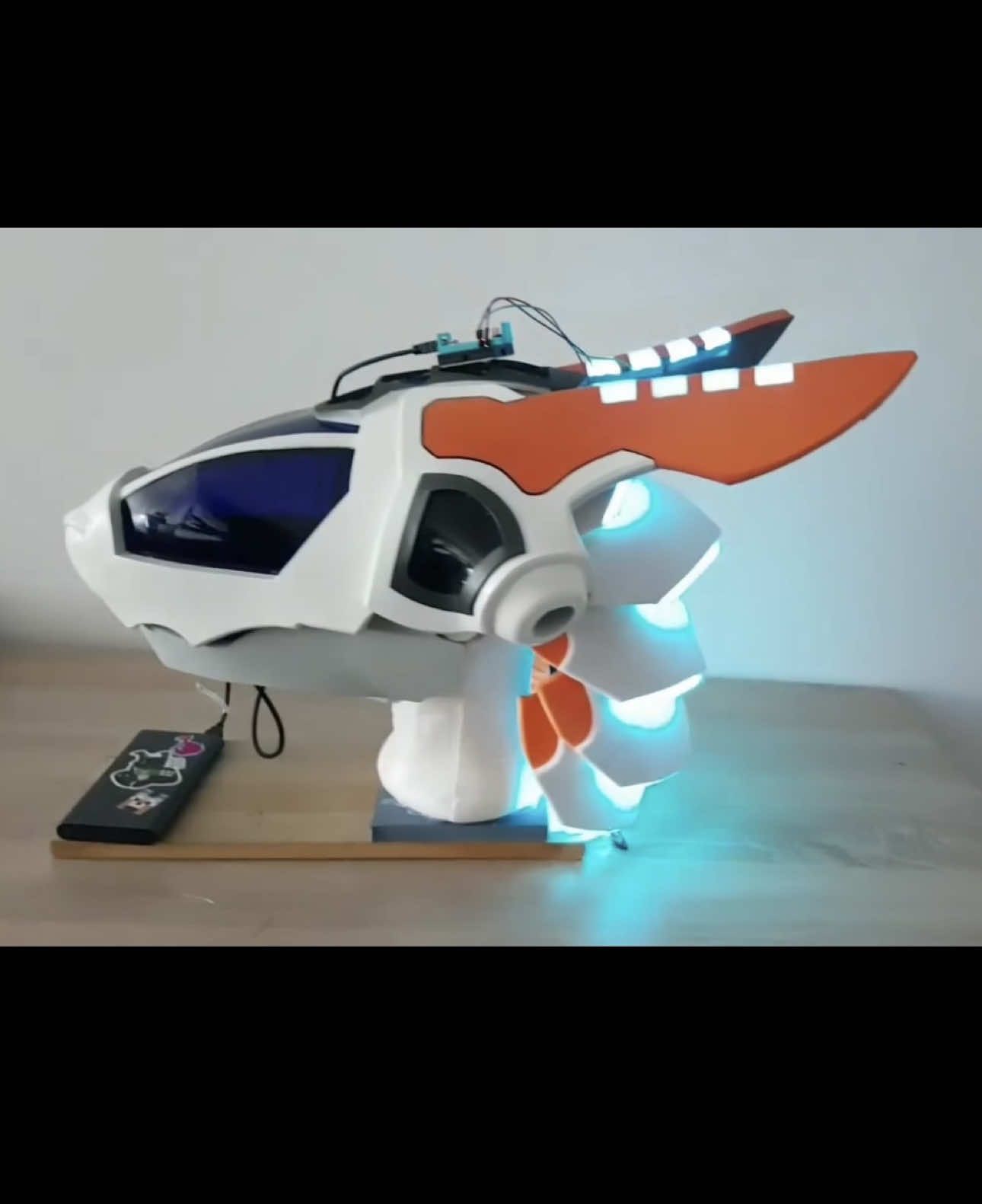A test run for the leds on the synth #furryfandom #protogen #fursuit #furry #fyp 