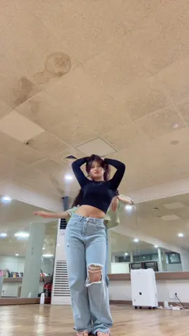 @Laxmi🇰🇷🧿 