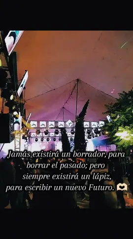 La vida nomás la tenemos prestada banda. Disfruten, vivan y amen intensamente... Pero sobre todo vivanla BIEN ❤️‍🩹.  #soniderosdecorazon #soniderosdemexico #bailessonideros #sonidopirata #sonideros 