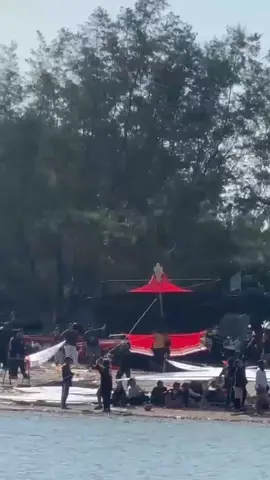 jangan di galak in dong  #viralditiktok #kuwirminisize #pelayangbali #melayangan #jangangalakgalakatuh😅 