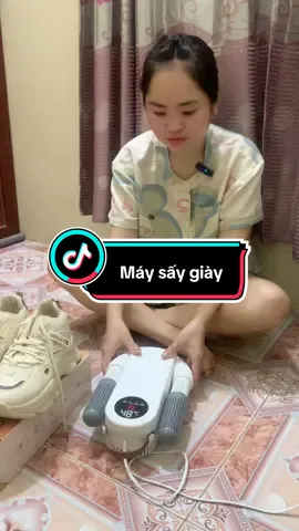 Máy sấy giày chuyên dụng#xuhuong #maysaygiay #maysaygiaykhumui #giadungtienich #quoctruonggiadung 