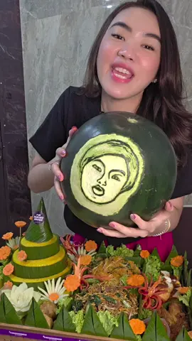 TUMPENG CI MEHONG @pikbakinghouse Mantabbbb! #tumpeng #tumpengcimehong #meimeimecin 