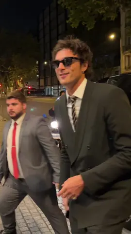 Jacob Elordi last night in Paris #jacobelordi #paris #fw #pfw #fyp 