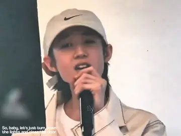 martin vừa đẹp vừa giỏi huhuhuhuhu😭 #martin #cortis #versaceonthefloor_brunomars #lyricsedits #fyp