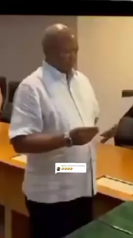 Replying to @lee_versuz Can you South Africa is really in mess #southafricatiktok #videoviral #d23bribe #videoviralitikto 