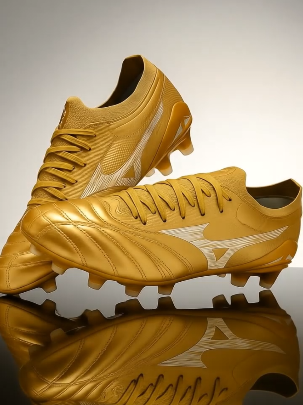 Sepatu Bola Mizuno Morelia Neo 4 Beta Gold FG#football #mizuno #rekomendasi #diskon #fyppppppppppppppppppppppp 