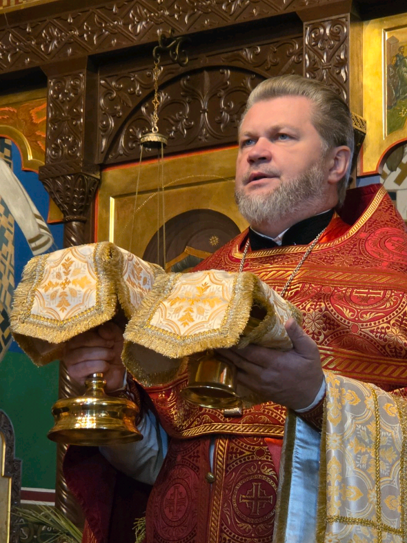 ❗️🙏 Сегодня, 30 сентября, в память святых мучениц Веры, Надежды, Любови и матери их Софии в храме святых апостолов Петра и Павла в Бельцах состоялась богослужебная служба. 📌Верующие почтили их подвиг молитвой и благодарением Богу за пример твердой веры и мужества.