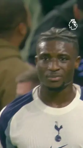 Even though it was disallowed, you have to appreciate this @spursofficial link-up 😮‍💨 #PremierLeague