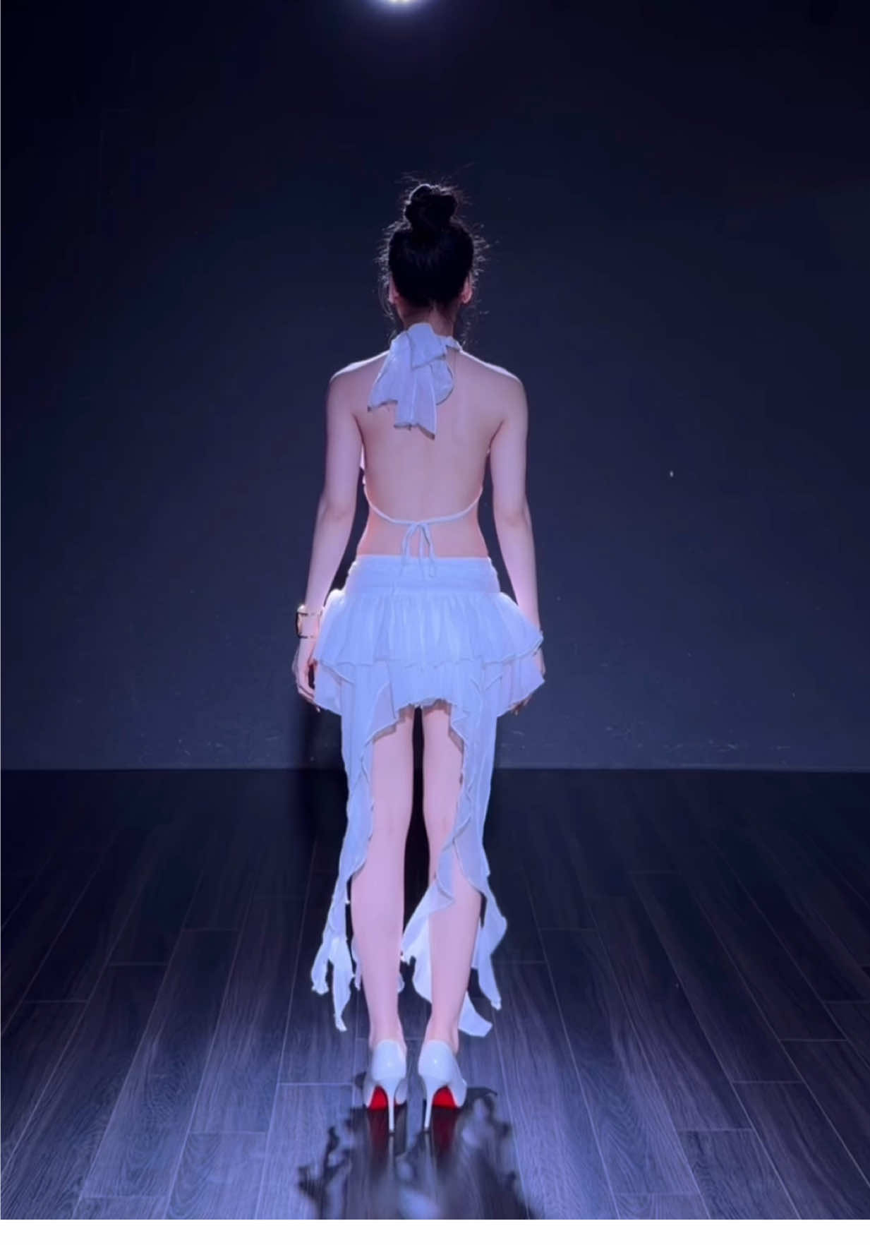 Bùm!!! #dancebar #fyp #xuhuong #viral #daynhay 