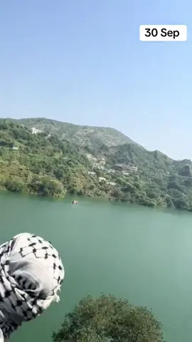 پلاک پل کنٹینر دریا میں  تمہیں سمجھایا تھا کہ یہ کشمیر ہے لیکن تم نہی سمجھے  اب کنٹینٹر جانیں اور کشمیری جانیں #50k❤️ #khuiratta_azad_kashmir #29september #kashmir 