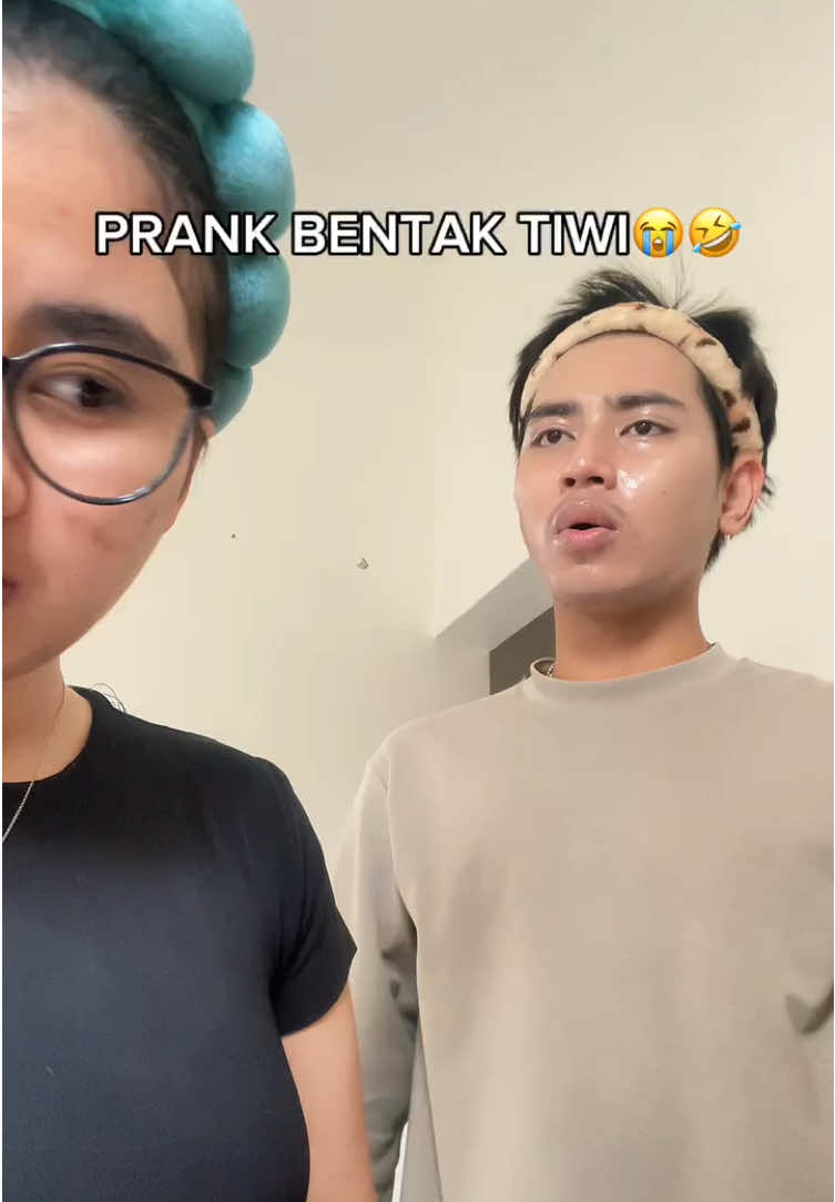 paling gabisa kl liat dia sedih gitu😭🤣🙏🏻 @Tiwiiiiiiiiii #mifftwills #couple #couplegoals #couplecomedy #fakesituation⚠️ 