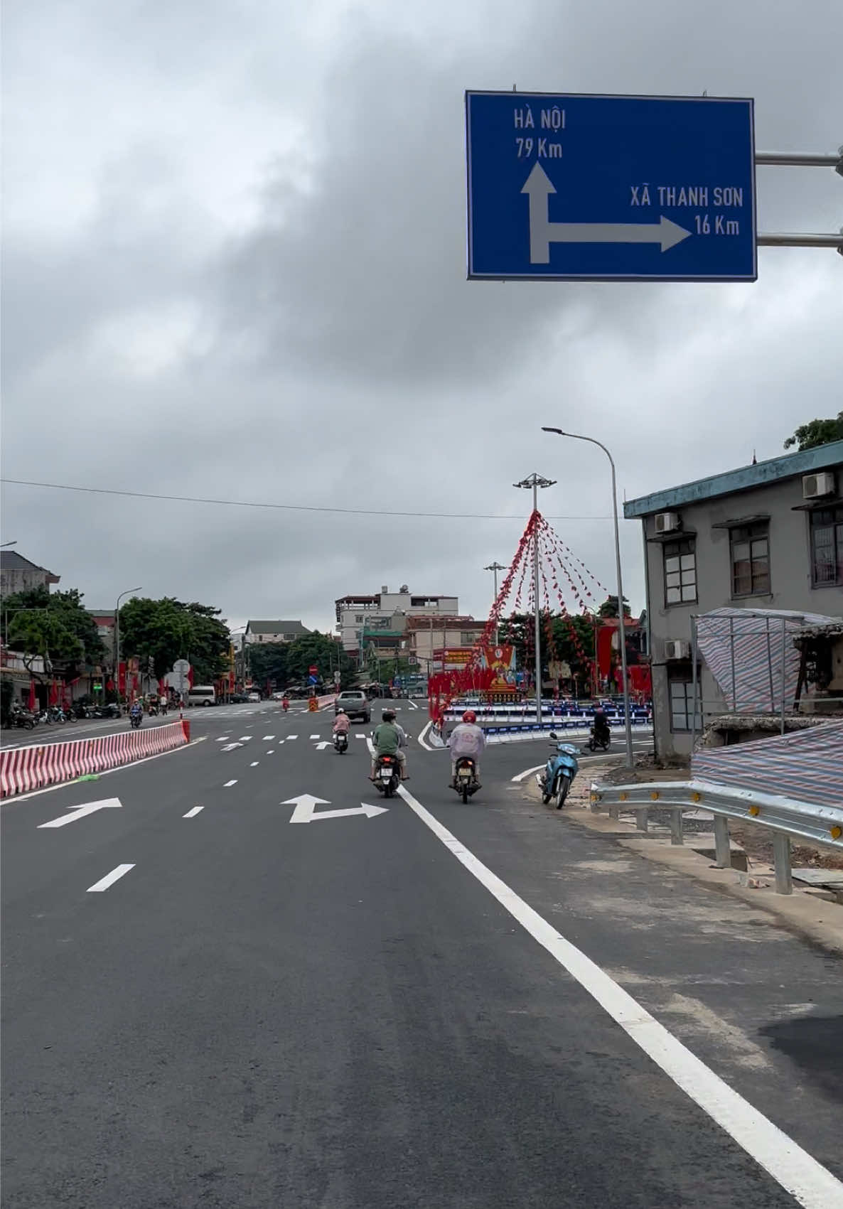 Khôn đi cùn nhao vào nhữn ngày mưaaaa #cauphongchau #cauphongchauphutho #phutho 