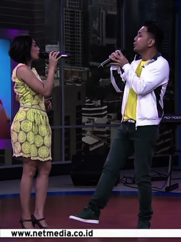 Duet paling romantis di jamannya °Fatur & Nadila  'Satu Dari Hatiku' >Yang mau posting