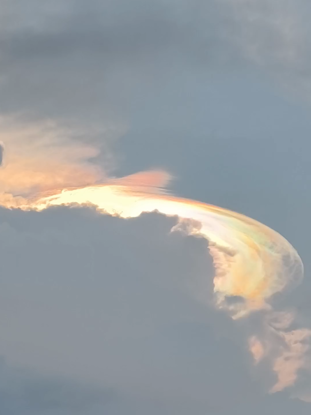 langit hari ini 16.18pm 30-09-2025  #tangerang #awan #langit #pelangi🌈 