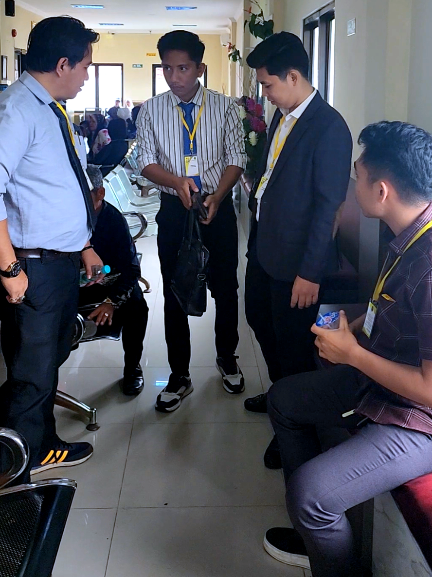 Mendampingi Pengacara Muda Beracara di Pengadilan Agama...#GAW #gindha #gindhaansori #gindhaanshori #gindhaansoriwayka 