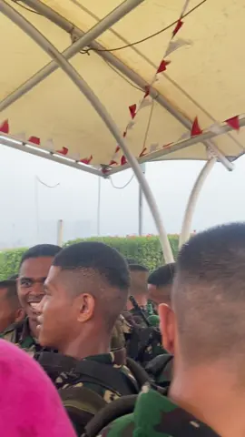HUJAN PAS GELADI HUT TNI