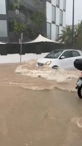 This island isn’t made for this weather 😂☔️  #rainibiza #ibiza #badweather #rainyday #voorjou