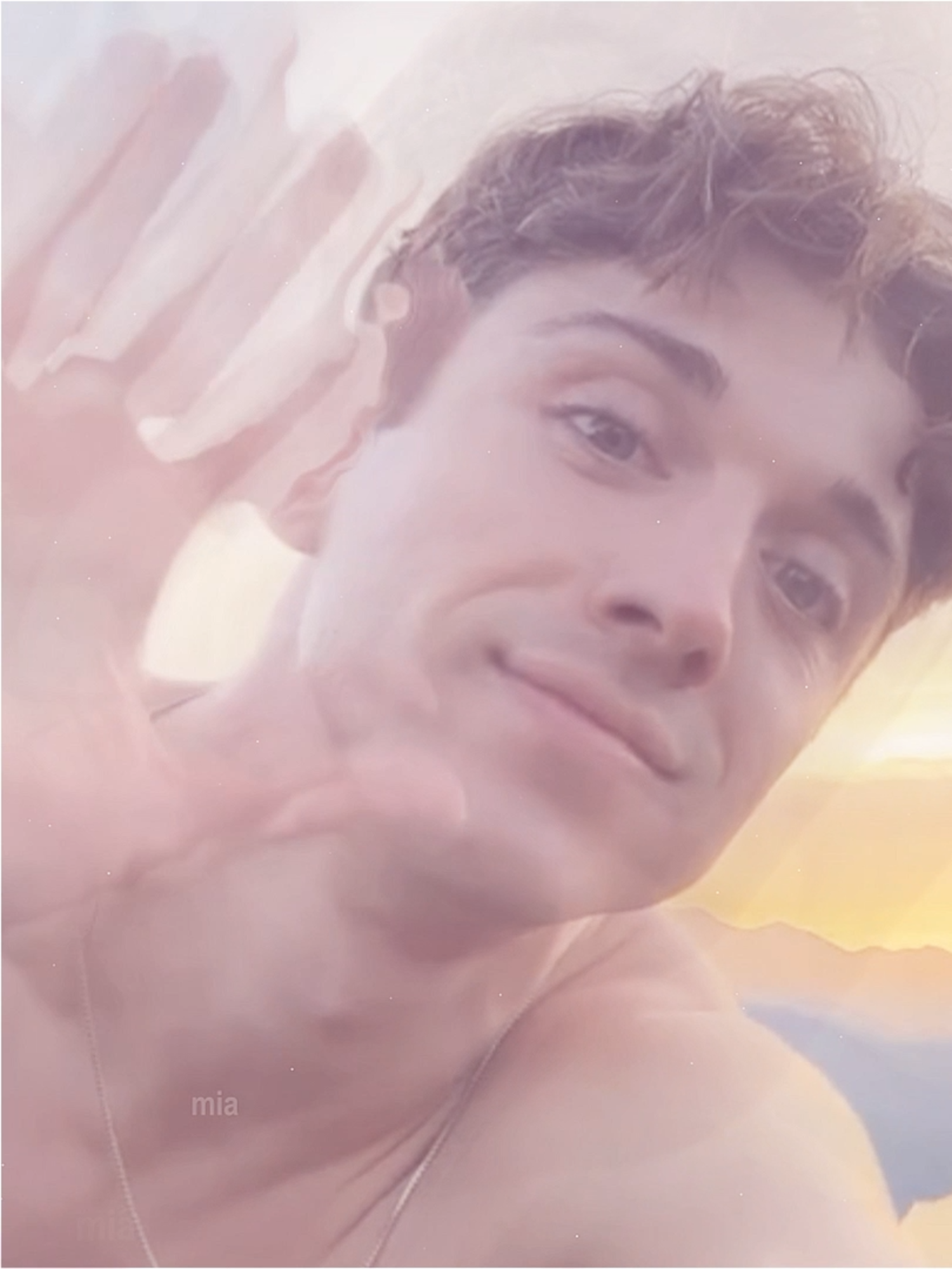 the brightest star in the sky, i love you my dear evan <3 @evangambardella #straightuntilhekissedme  #suhkm  #milesbennett   #ae  #edit if you saw me post another version of this edit earlier, no you did not! :) @gregduffylive 