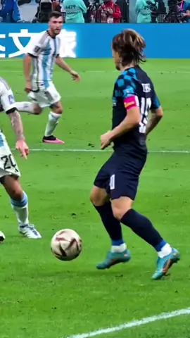Porque jogadores que usam a 10 são mais inteligentes?  #camisa10 #futebolbrasileiro #futebolbrasileiro #footballtiktok 
