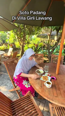 Soto Padang di Villa Girli Lawang, aedap banget ..#mamaalicce  #sotopadang  #dapoermamaalicce #billagirlilawang  