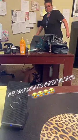 My co-workers are scared at work 😂😂😂 #coworkers #scareprank #sofunny #funnyvideo #funnymoments 
