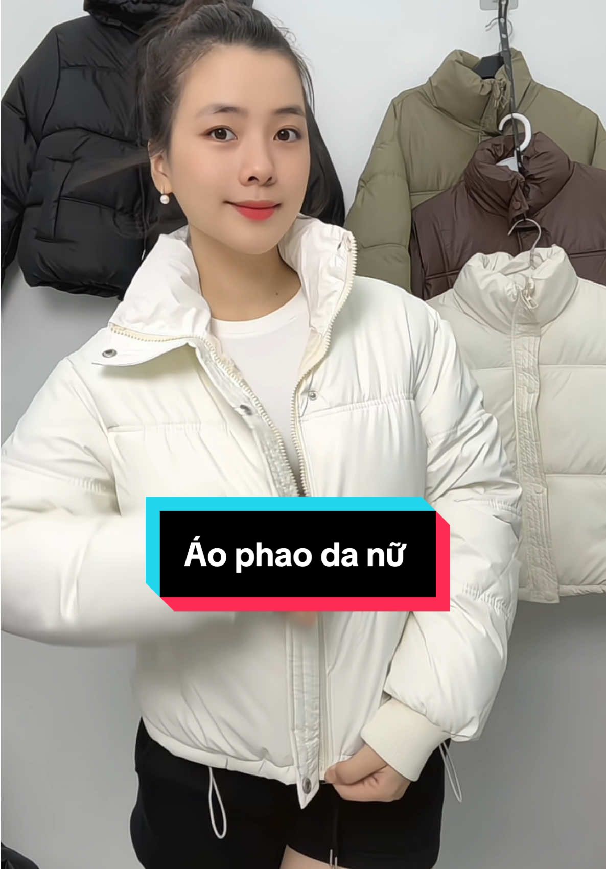 Áo phao đủ màu nhé các nàng #aophaoda #aophaonu #aophao #baoanh #thoitrangnu 