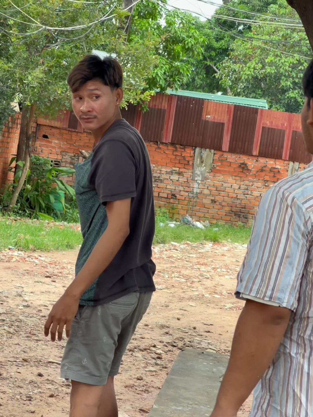 គ្មានiPhoneប្រើដូចគេទេ.មានតែoppoប្រើបានប្រើសិនទៅ😇📲#foryou #funny