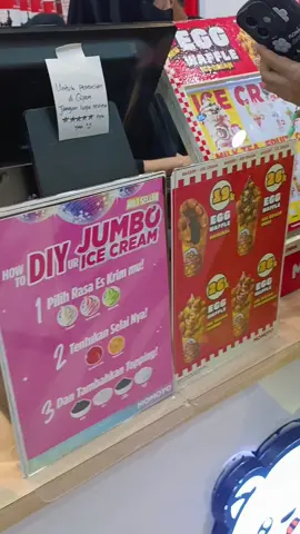 Lagi nyari camilan manis tapi hemat? Momoyo Egg Waffle + Ice Cream Cone sekarang bisa kamu nikmati cuma 25k aja#goacademydiningsep #promomakangajian #Momoyo #pandaanpasuruan  #fyp 