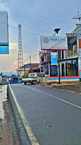 Habis hujan terbitlah lapar🤣🤣🤣 #marlinatoserba #sundapride🏴‍☠️ #majalengkapride🏴‍☠️ #lemahsugihmajalengka #lagusunda 