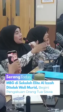 Wali murid Sekolah elite Al Izzah menolak tegas program Makan Bergizi Gratis (MBG). Mereka sampai berkumpul dan menuntut pihak yayasan menolak MBG karena merasa mereka mampu, sementara program MBG itu bisa diberikan kepada yang kurang mampu. Wali murid menyebut jika mereka kecewa dengan yayasan karena begitu saja menyetujui progam MBG tanpa rapat dengan orangtua murid. Dalam protesnya, seorang ibu-ibu sebagai wali murid mengungkapkan keberatannya atas program MBG. Dia menyebut jika sebagian besar yang sekolah di Al Izzah salah orang mampu. 
