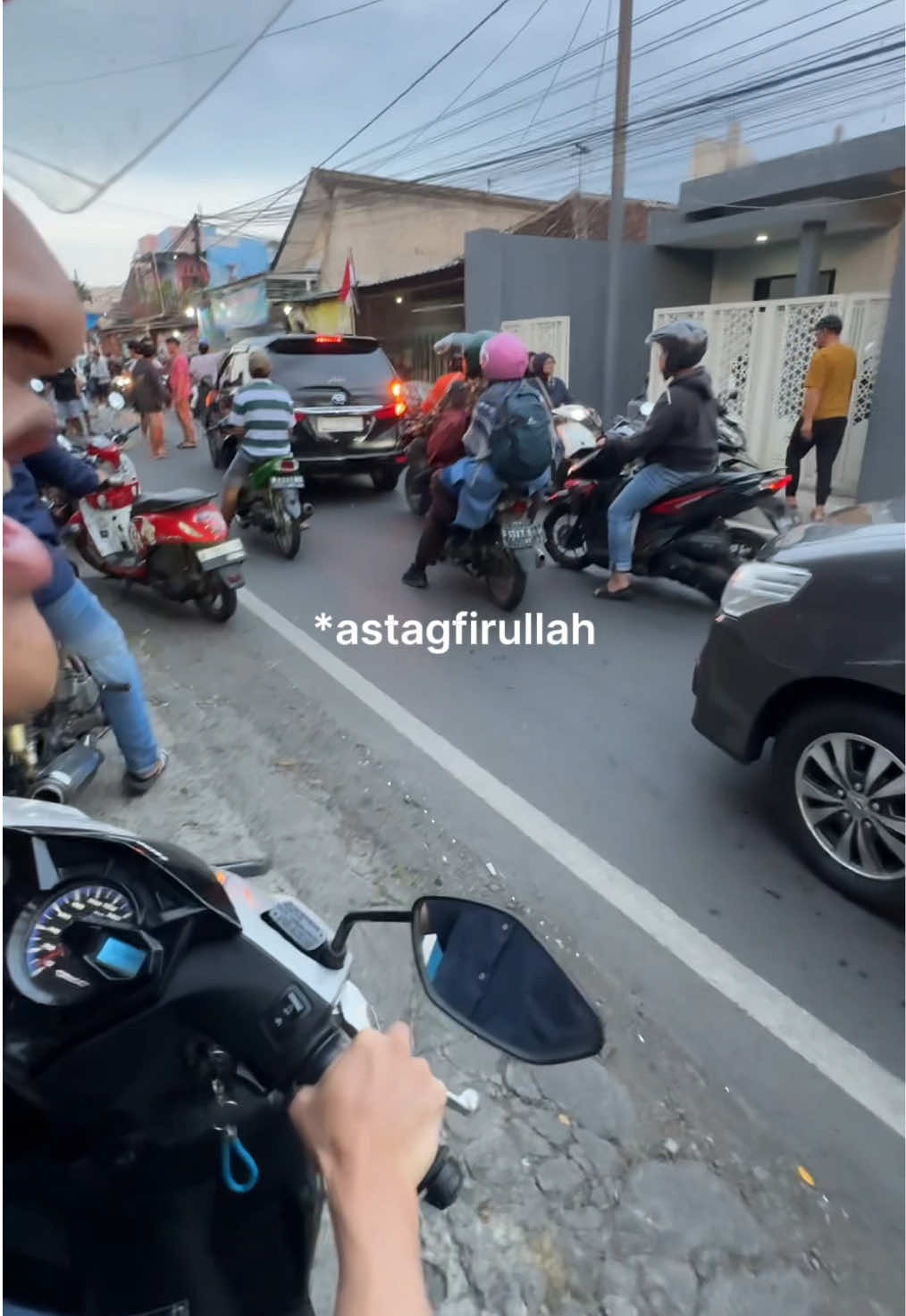 Tiati dijalan, doa terbaik buat semuaa😇 #fyp #viraltiktok #kulinermalang #infomalang #exploremalang 